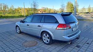 Opel Vectra 1.9 cdti Diisel (7 foto / 11)