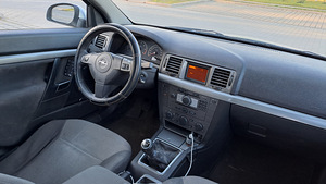 Opel Vectra 1.9 cdti Diisel (10 foto / 11)