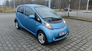 Mitsubishi i-MiEV 35kW elektriauto (8 foto / 14)