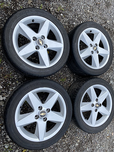 Chevrolet Epica R17 valuveljed 4x114.3 et 49 suverehvidega (2 foto / 6)