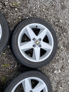 Chevrolet Epica R17 valuveljed 4x114.3 et 49 suverehvidega (3 foto / 6)