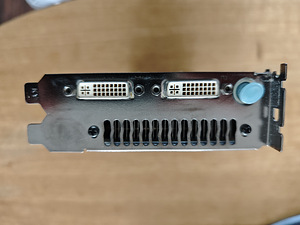 Gigabyte GeForce 9800 GTX GPU 512MB GDDR3 (4 foto / 4)