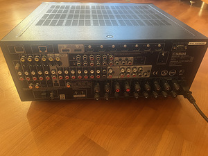 Yamaha RX-A1010 AV-ресивер (2 фото из 7)