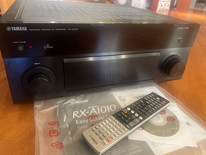 Yamaha RX-A1010 AV-ресивер (6 фото из 7)