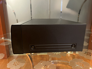 CD-плеер Pioneer PD-S702 (5 фото из 9)
