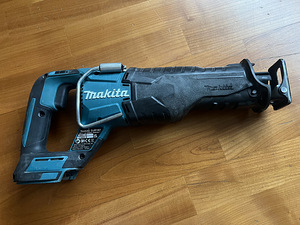 Tiigersaag Makita DJR187 (1 foto / 2)