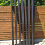 Новые металлические столбы для ограды (фото #2)