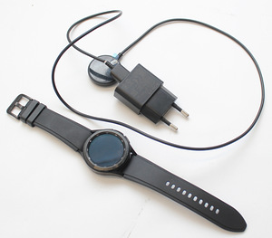 Samsung Galaxy Watch 4 GPS (2 foto / 2)