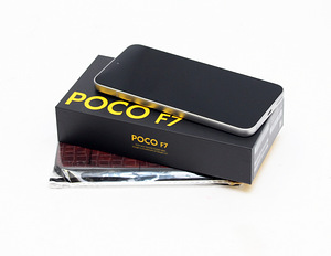 Nothing Phone 2 Pro 128GB (2 foto / 4)
