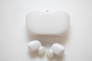 JBL Vibe Buds 2 (2 foto / 2)