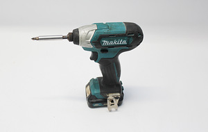 Makita TD110D + aku 2.0Ah (2 foto / 2)