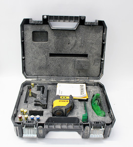 Dewalt DW088CG (2 фото из 2)
