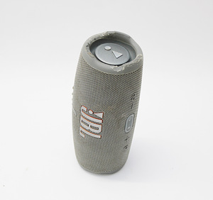 JBL Charge 5 (2 фото из 2)