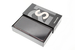 Samsung Galaxy S21 5G 128GB (2 foto / 3)