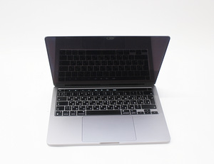 Macbook Pro 13-inch 2020 M1 (2 foto / 3)