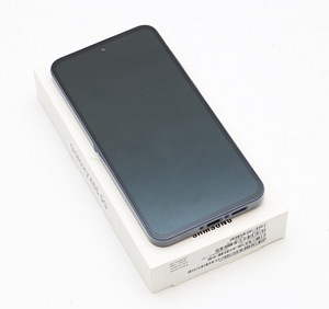 Samsung Galaxy A55 5G 256GB (2 foto / 3)