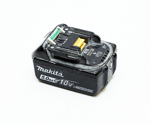 Makita 5.0Ah (2 foto / 2)