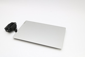 Lenovo IdeaPad 330-15ikb (3 foto / 3)