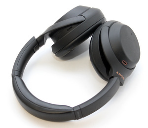 Sony WH-1000XM4 (3 foto / 3)