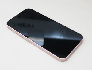 Apple iPhone 13 128GB (3 foto / 3)