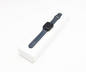 Apple Watch Series 8 45mm GPS (2 foto / 2)