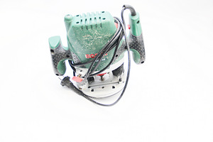 Bosch POF 1200, kohver (2 foto / 2)