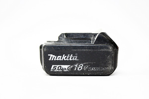 Makita 18V 5,0Ah (2 foto / 2)