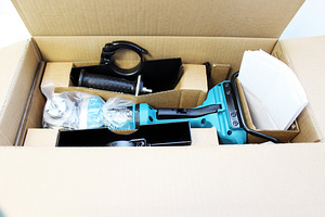 Makita DGA900 (2 foto / 2)