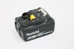 Makita 6.0 18V (2 foto / 2)