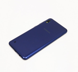 Samsung Galaxy A10 32GB (3 фото из 3)