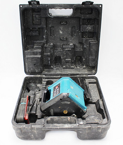 Makita SKR200Z (2 foto / 2)