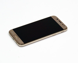Samsung Galaxy J5 16GB (2 foto / 3)