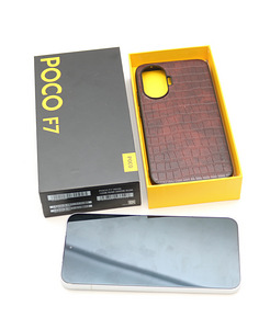 Poco F7 256GB (2 foto / 3)