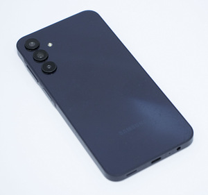 Samsung Galaxy A15 128GB (3 foto / 3)
