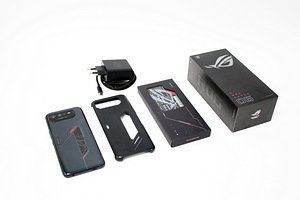 Asus ROG Phone 6 256GB (3 foto / 3)