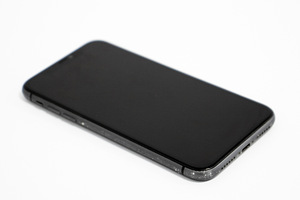 iPhone 11 128GB (2 фото из 3)