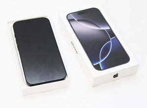 Apple iPhone 16 Pro 128GB (2 foto / 3)