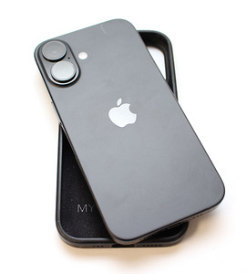 Apple iPhone 16 128gb (2 foto / 3)