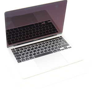 Macbook Pro (13-inch M2 2022) (2 фото из 3)