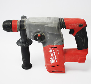 Milwaukee M18 CHX-0X (2 foto / 2)