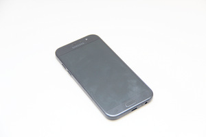 Samsung Galaxy A5 2017 (2 фото из 3)