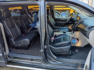 Lancia voyager 2.8CRD GOLD STOW&GO (9 foto / 10)
