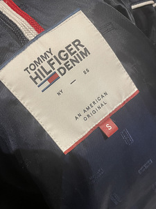 Naiste talve mantel Tommy Hilfiger, Suurus S (3 foto / 4)