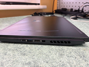 Acer Predator Helios 300 i7-11800H RTX 3070 (7 foto / 7)