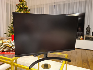 27" Monitor LG 27MK600 (2 foto / 5)