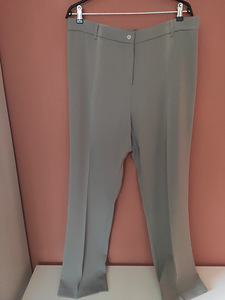 Uued naiste püksid, suurus 3XL (1 foto / 2)