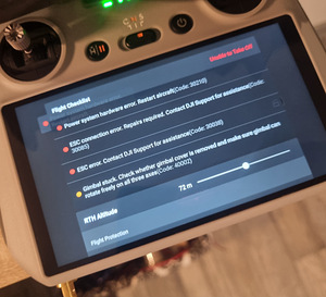 DJI Mini 3 Pro varuosadeks (2 foto / 2)