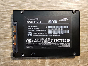 SSD 850 EVO 2.5" SATA III 500GB (2 foto / 2)