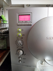 Кофеварка SUPRESSO S40 (3 фото из 3)