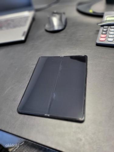 Samsung Galaxy Fold3 5G 256 ГБ черный (фото #3)